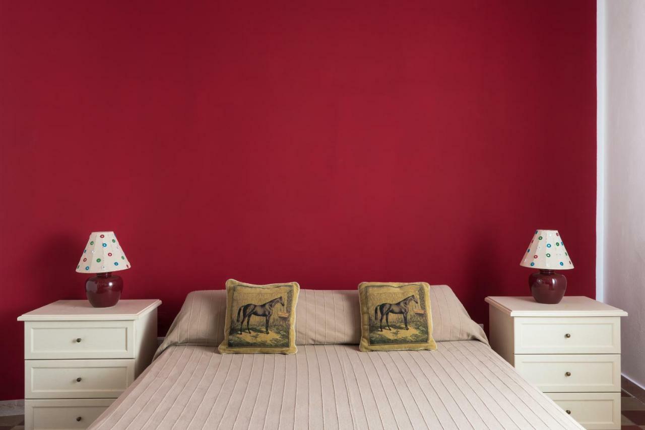 Aretusa Apartments By Wonderful Italy Сиракуза Екстериор снимка